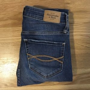 Abercrombie & Fitch High Rise Super Skinny Jeans